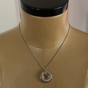 David Yurman 18K Gold & Silver Thoroughbred Circle Cable Pendant Necklace